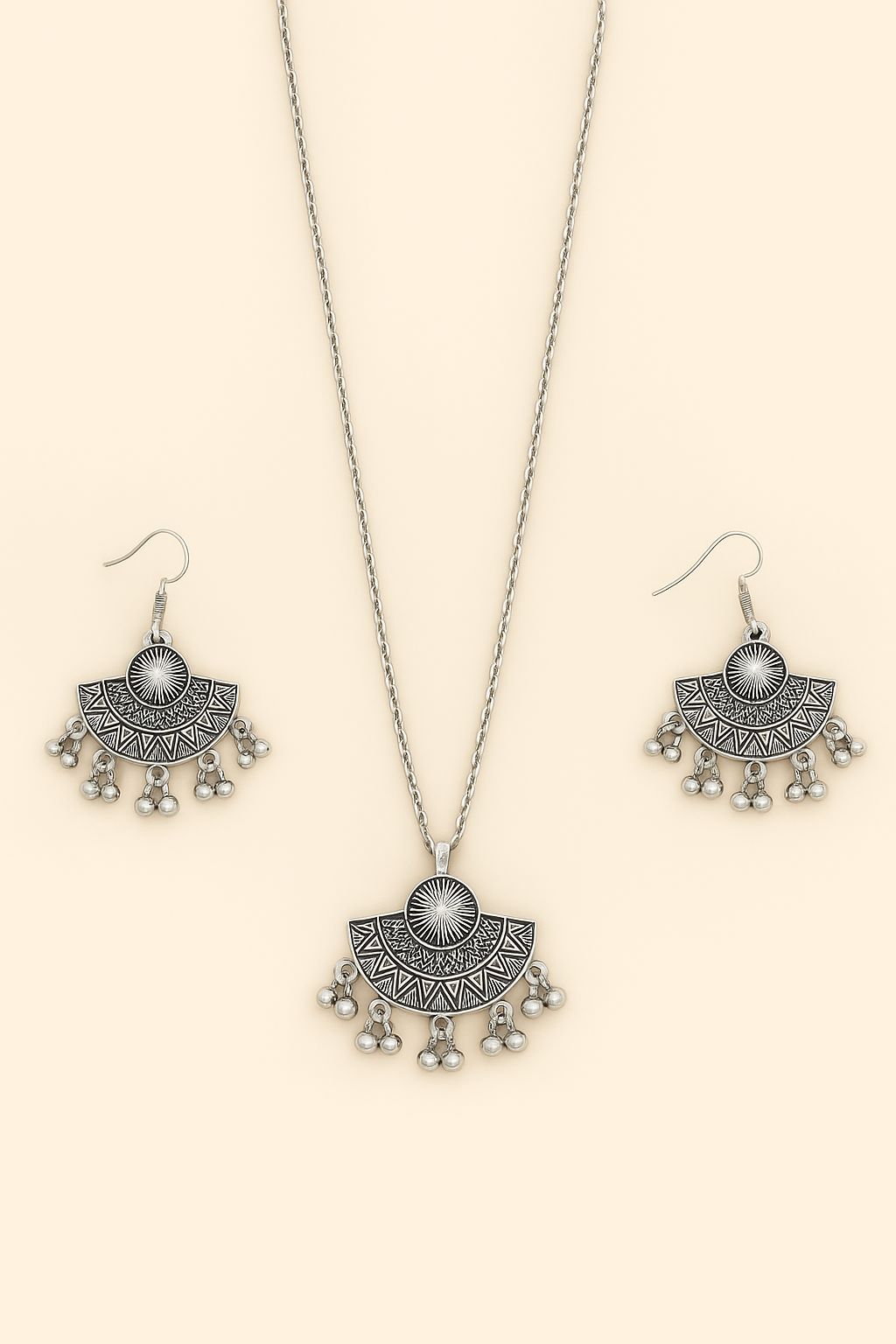Sun Radiance Antique Silver Necklace Set