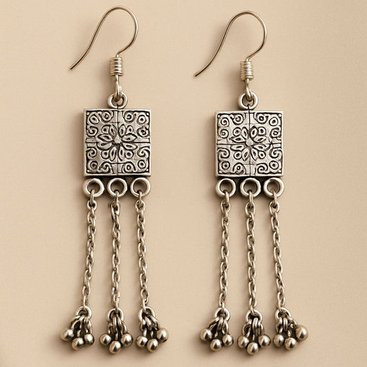 Silver square Strings Jhumkha